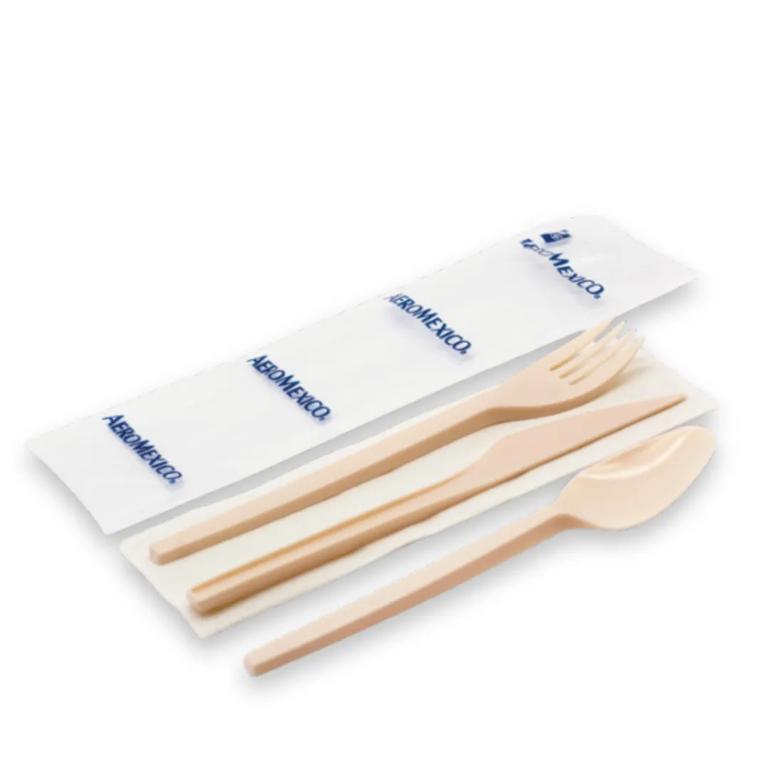 Juego de Cubiertos - Set práctico y funcional, ideal para servicios de alimentos, aerolíneas y catering.